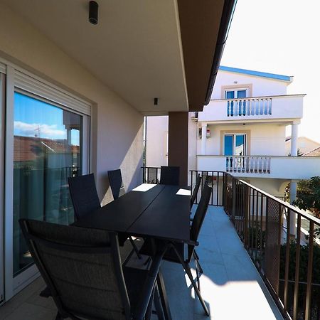 Apartmani Diklo Zara Esterno foto
