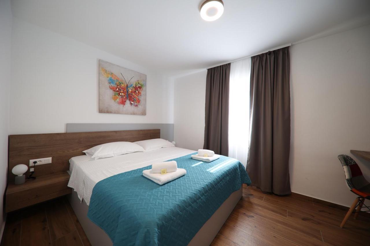 Apartmani Diklo Zara Esterno foto