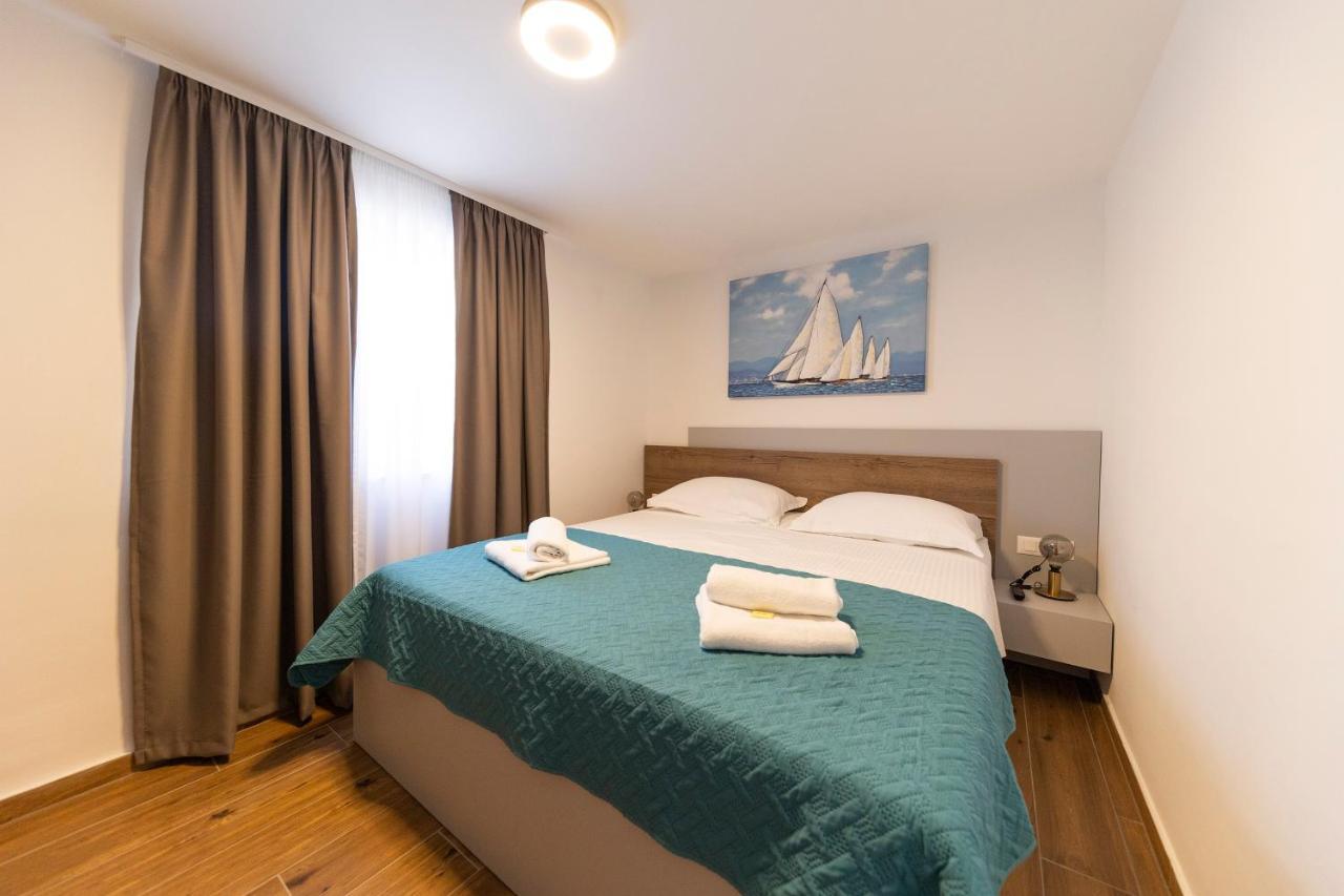 Apartmani Diklo Zara Esterno foto