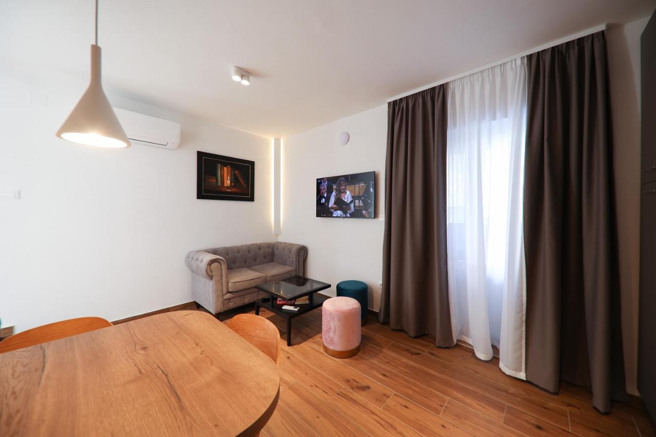 Apartmani Diklo Zara Esterno foto