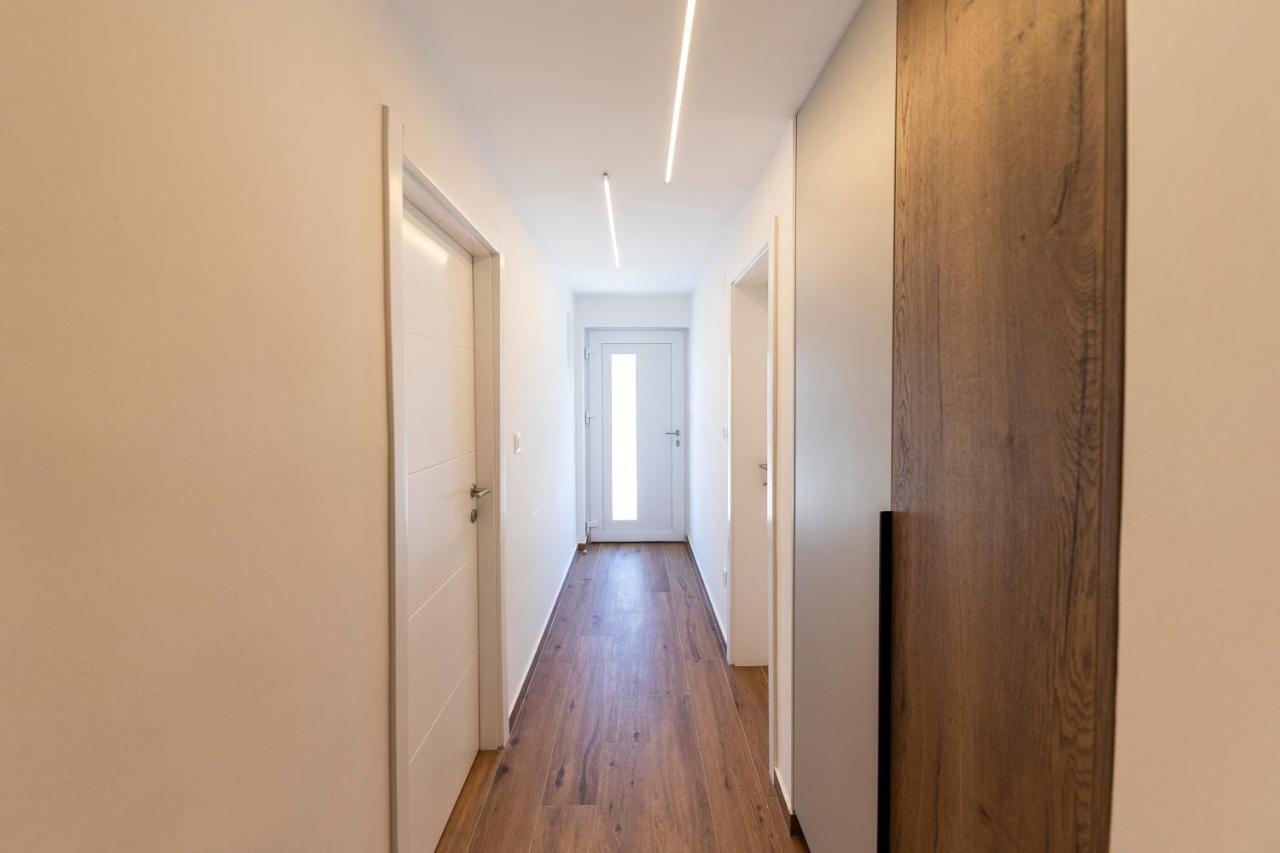 Apartmani Diklo Zara Esterno foto