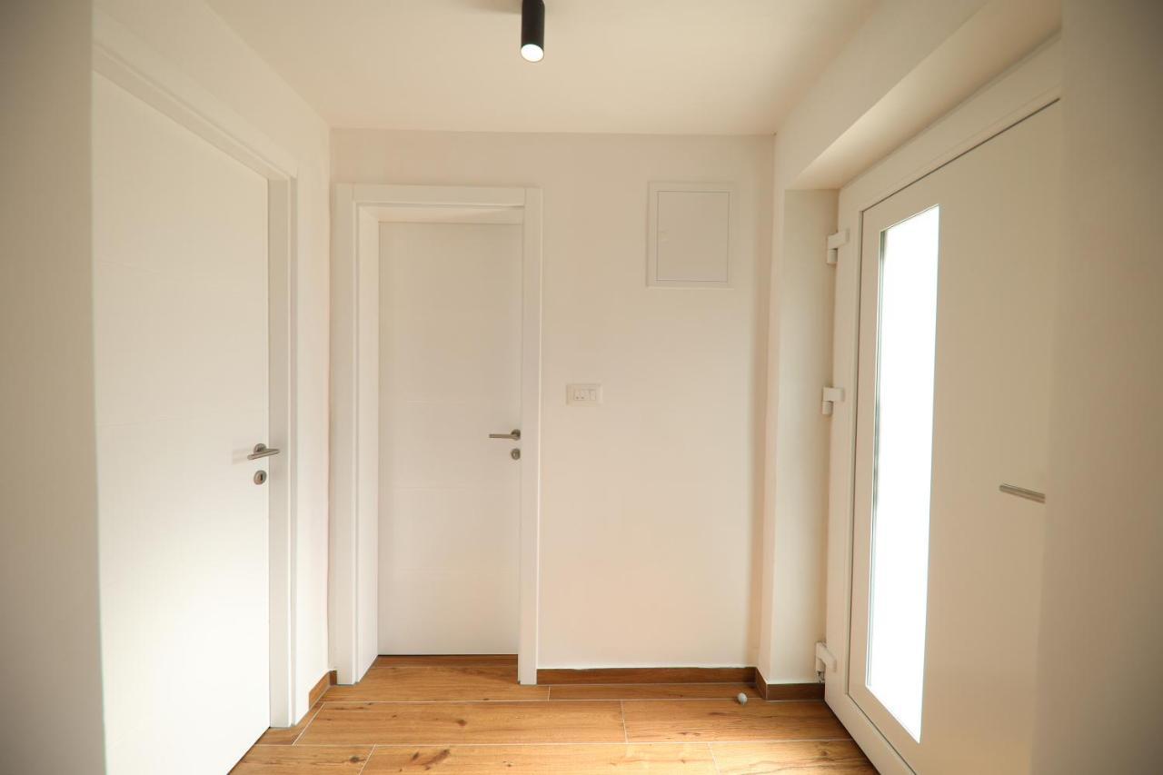 Apartmani Diklo Zara Esterno foto