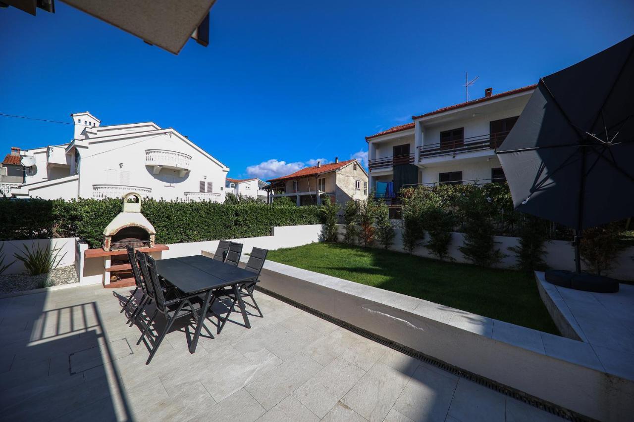Apartmani Diklo Zara Esterno foto