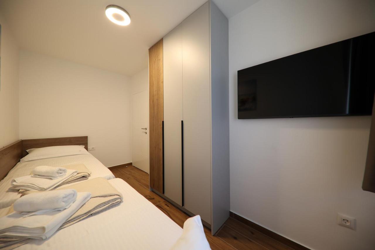 Apartmani Diklo Zara Esterno foto