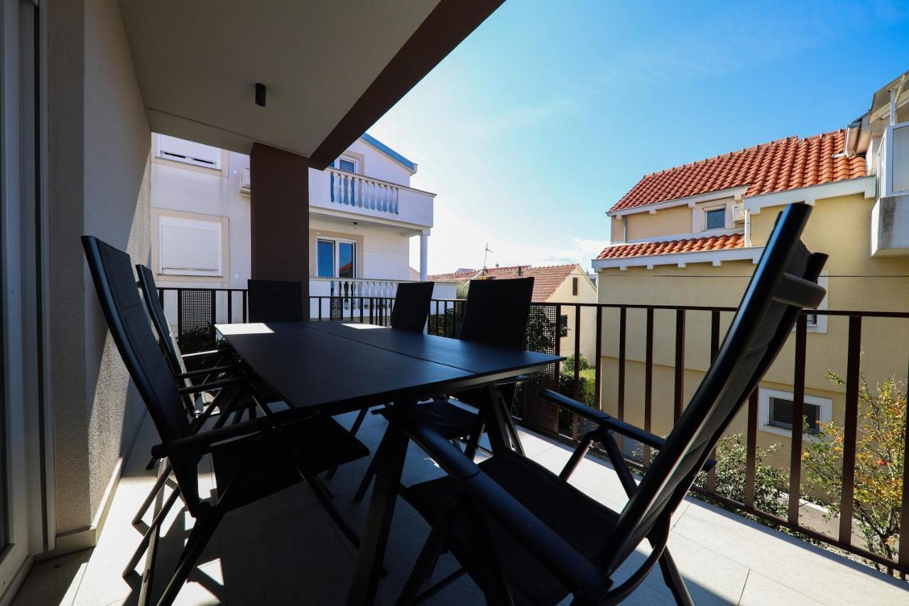 Apartmani Diklo Zara Esterno foto
