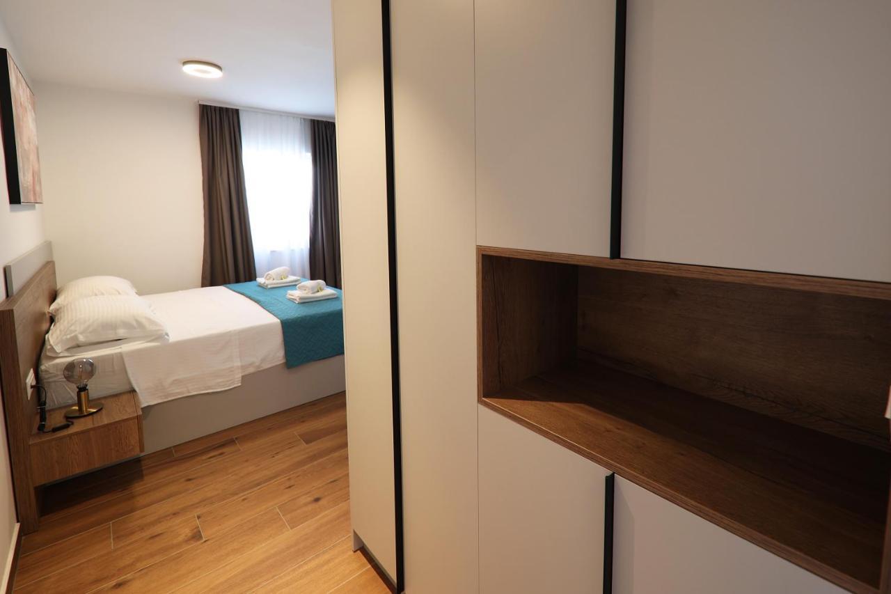 Apartmani Diklo Zara Esterno foto